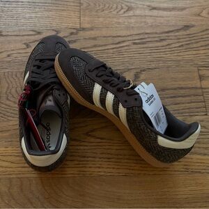 Brand new Adidas Sambas OG in Dark Brown Tweed Size 7.5-8 US Women’s